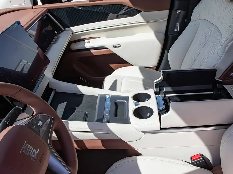 2025 BYD Xia DM-I 180KM EXELLENCE EDITION Hybrid Van Black Beige