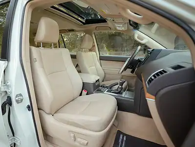 2022 Toyota Prado VXR 6 Cylinder SUV GCC Specs White Beige 4WD