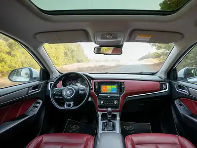 2023 MG RX5 Luxury 4 Cylinder Engine GCC Specs White Red AWD