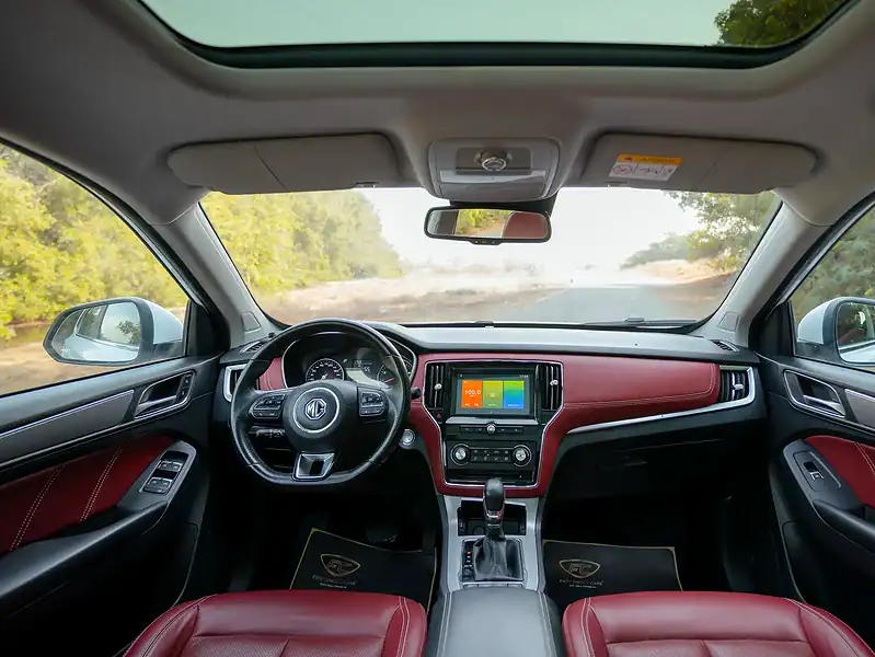 2023 MG RX5 Luxury 4 Cylinder Engine GCC Specs White Red AWD