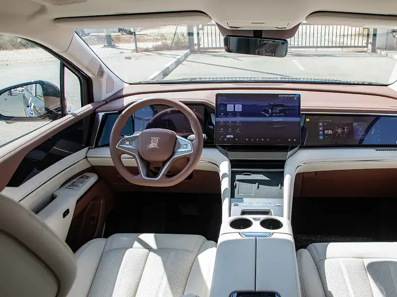 2025 BYD Xia DM-I 180KM EXELLENCE EDITION Hybrid Van Black Beige