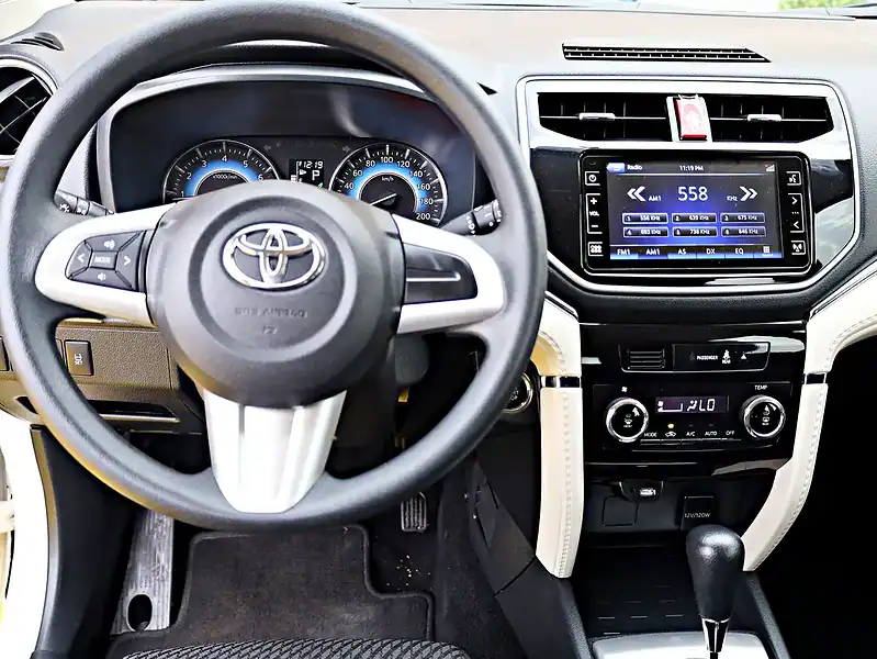 2023 Toyota Rush EX 1.5L Engine Clean Title Perfect Condition White Black