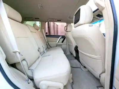2015 Toyota Prado VXR FULL OPTION V6 Engine 4.0L GCC White Beige