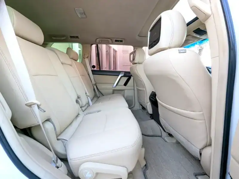 2015 Toyota Prado VXR FULL OPTION V6 Engine 4.0L GCC White Beige