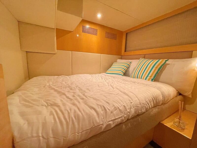 Majesty Yacht 44 FT Dubai UAE