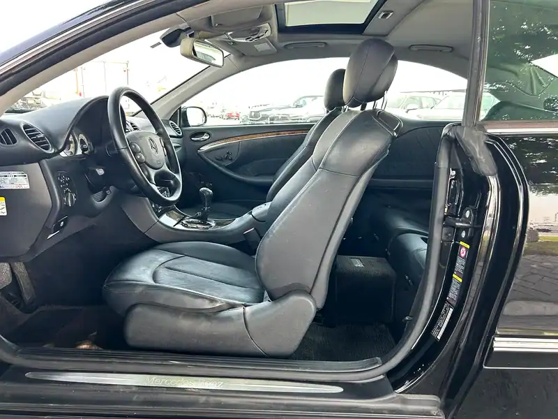 2008 Mercedes-Benz CLK-Class CLK 350 V6 Engine CLEAN TITLE and Neat Black