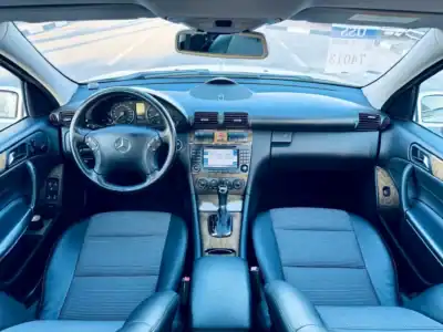 2006 Mercedes-Benz C-Class C280 V6 SUPER CLEAN CAR White Black