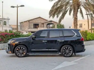 2009 Lexus LX-Series Full Option IN EXCELLENT CONDITION Black Brown