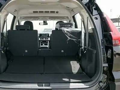 2025 Mitsubishi Xpander Cross 1.5L AT FWD Petrol Black Black GCC Specs