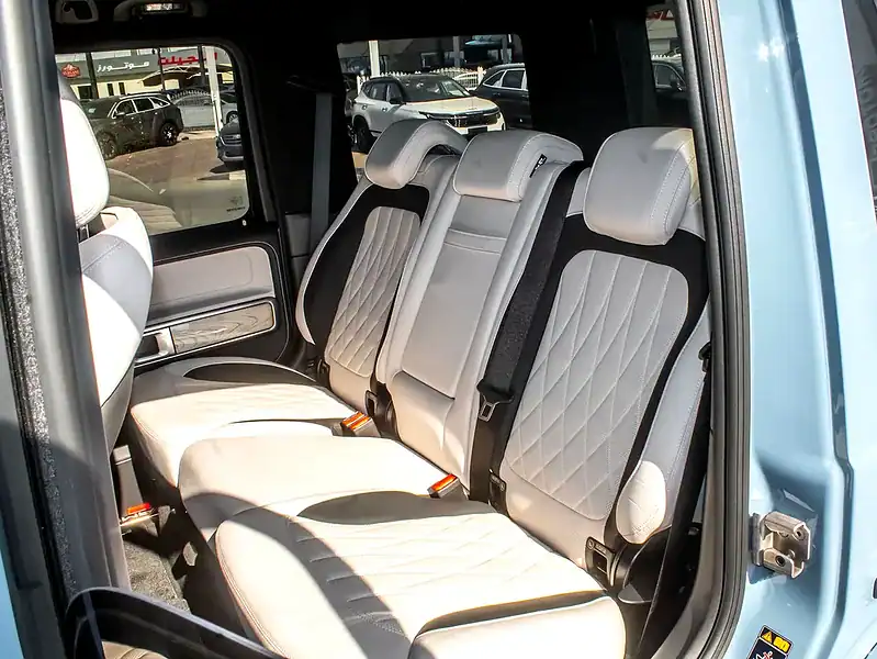 2022 Mercedes-Benz G-Class G 63 AMG 4.0 litre V8 Bi-Turbo Blue Beige