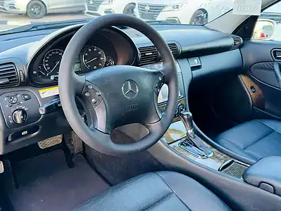 2006 Mercedes-Benz C-Class C230 V6 CLEAN CAR and Neat White Black