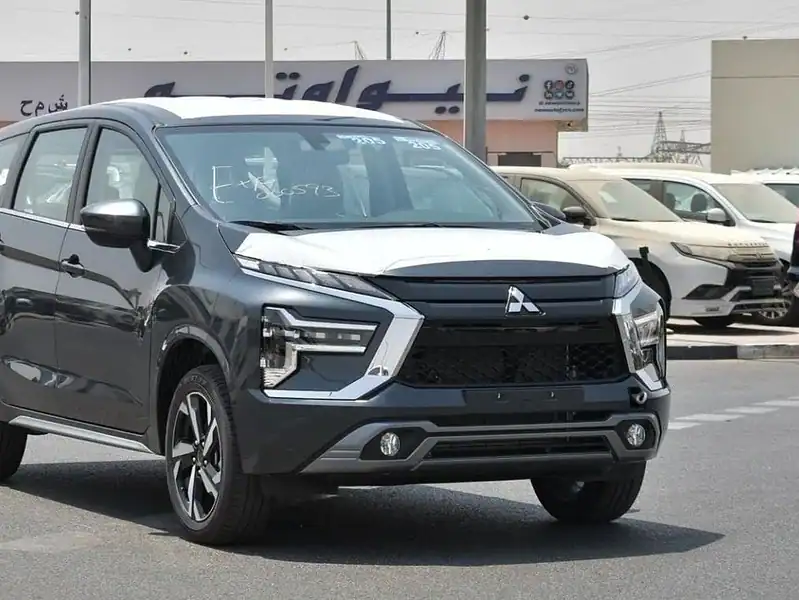 2025 Mitsubishi Xpander CrossHigh Line 1.5L RWD Petrol Grey Beige GCC Specs