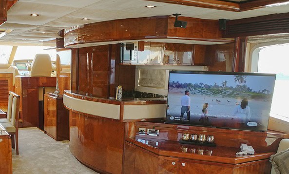 101 FT Majesty Yacht Charter for 50 PAX