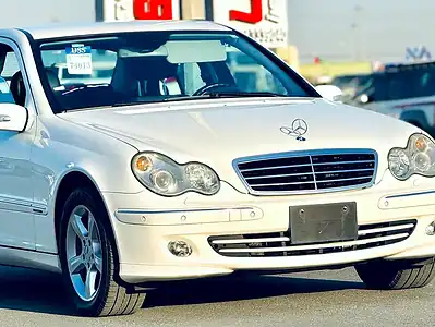 2006 Mercedes-Benz C-Class C280 V6 SUPER CLEAN CAR White Black