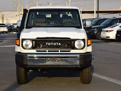 2025 Toyota Land Cruiser LC 78 HARDTOP White Brown Manual