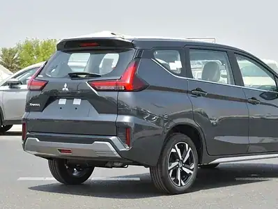 2025 Mitsubishi Xpander CrossHigh Line 1.5L RWD Petrol Grey Beige GCC Specs