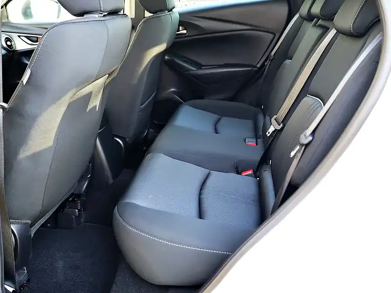 2020 Mazda CX-3 Standard GCC SPECS Clean Title Perfect Condition White Black