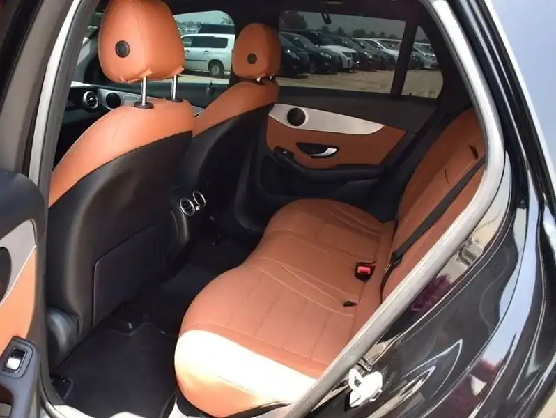 2021 Mercedes-Benz GLC 300 2.0L 4 Cylinder Petrol Automatic Black Tan