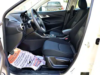 2020 Mazda CX-3 Standard GCC SPECS Clean Title Perfect Condition White Black