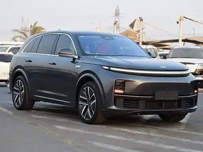 2023 Li Auto L7 Luxury 1.5L SUV Plug-In Hybrid Grey Tan Dual-Motor