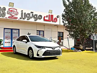 2020 Toyota Corolla XLI Clean Title Perfect Condition GCC Specs White Black