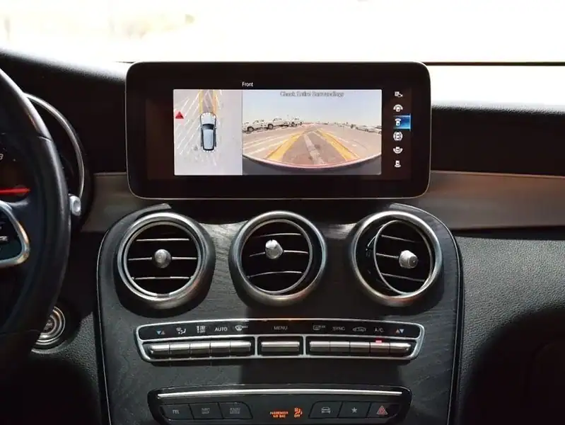 2021 Mercedes-Benz GLC 300 2.0L 4 Cylinder Petrol Automatic Black Tan