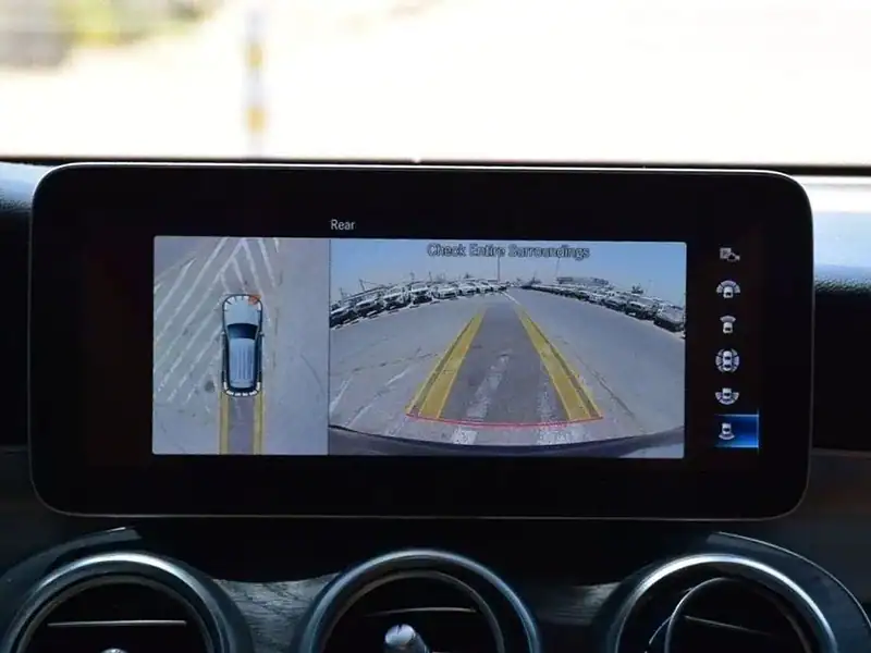 2021 Mercedes-Benz GLC 300 2.0L 4 Cylinder Petrol Automatic Black Tan