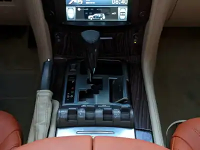 2009 Lexus LX-Series Full Option IN EXCELLENT CONDITION Black Brown