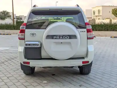 2015 Toyota Prado VXR FULL OPTION V6 Engine 4.0L GCC White Beige