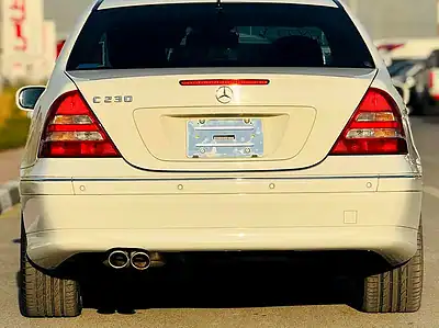 2006 Mercedes-Benz C-Class C230 V6 CLEAN CAR and Neat White Black