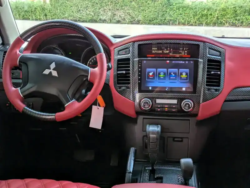 2016 Mitsubishi Pajero GLS MID MODIFIED SIGNATURE EDITION Silver Red