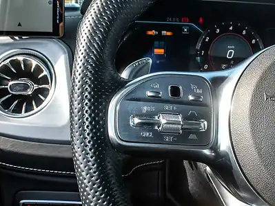 2022 Mercedes-Benz G-Class G 63 AMG 4.0 litre V8 Bi-Turbo Blue Beige