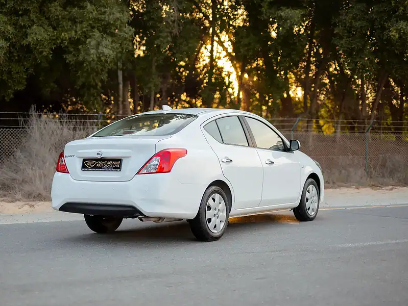 2024 Nissan Sunny SV 4 Cylinders Engine White Beige GCC Specs FWD
