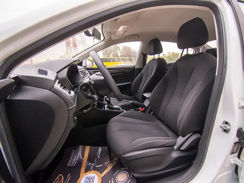 2023 MG 5 Comfort 4 Cylinders Engine GCC Specs White Grey FWD