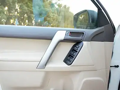 2022 Toyota Prado GXR 6 Cylinders Engine White Beige GCC Specs 4WD