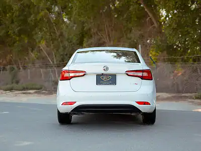 2022 MG 5 Comfort 4 Cylinders Engine Grey White GCC Specs FWD