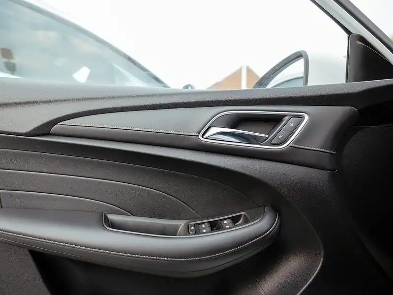 2023 MG 5 Comfort 4 Cylinders Engine GCC Specs White Grey FWD