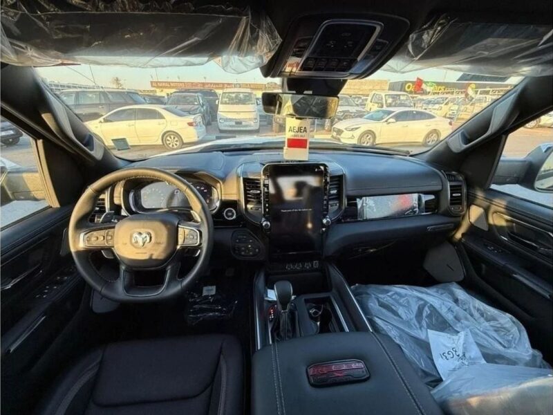 2025 RAM 1500 REBEL X 3.0 TWIN TURBO 4WD Black GCC Specs