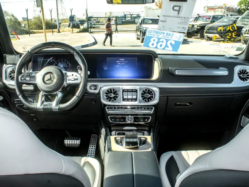 2022 Mercedes-Benz G-Class G 63 AMG 4.0 litre V8 Bi-Turbo Blue Beige