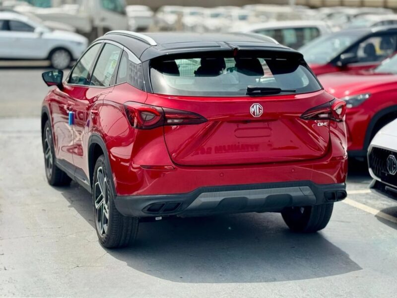 MG One Deluxe 1.5L Petrol FWD 2024 GCC Specs Red Black