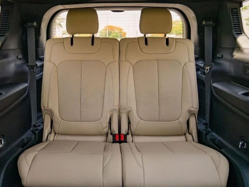 JEEP GRAND CHEROKEE LIMITED 3.6P AT 4X4 MY2023 Black Beige