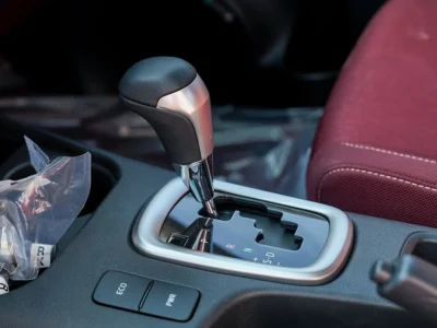 2025 Toyota Hilux GLX S 4 Cylinder Engine White Burgundy GCC