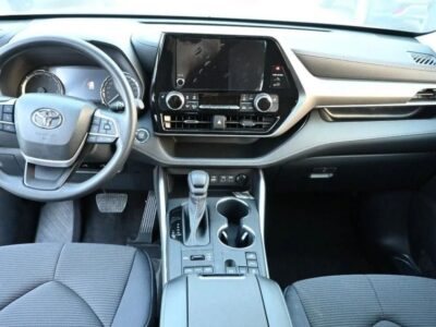 2023 Toyota Highlander TOYOTA LE 2.4L TURBO AWD A/T Petrol Grey Black