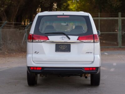 2020 CMC Z7 Standard 4 Cylinder Engine FWD GCC Specs White Black