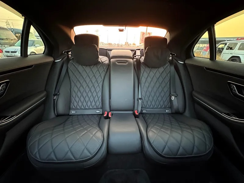 2022 Mercedes-Benz S-Class S 580 4Matic White Black in Perfect Condition