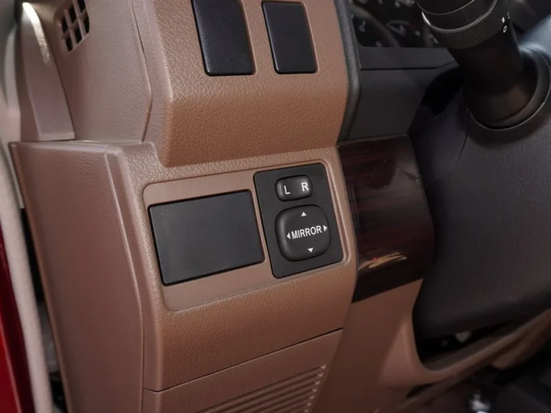 2025 Toyota Land Cruiser Pick Up LX 4.0 litre V6 Engine Burgundy Beige