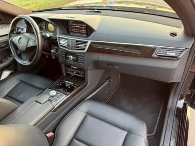 2009 Mercedes-Benz E-Class E 550 Black in Perfect Condition