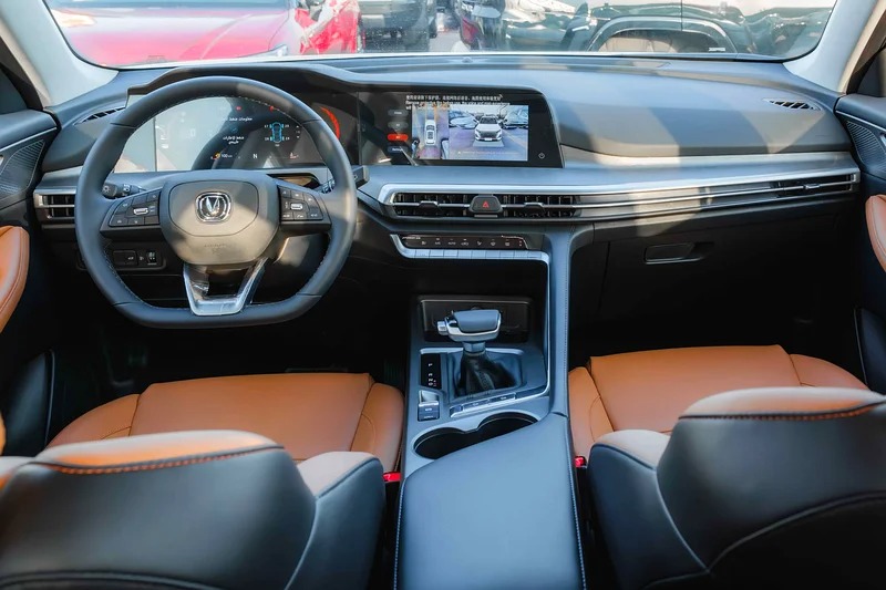 2026 Changan CS35 Plus Trend 1.4L Turbocharged Engine White Tan