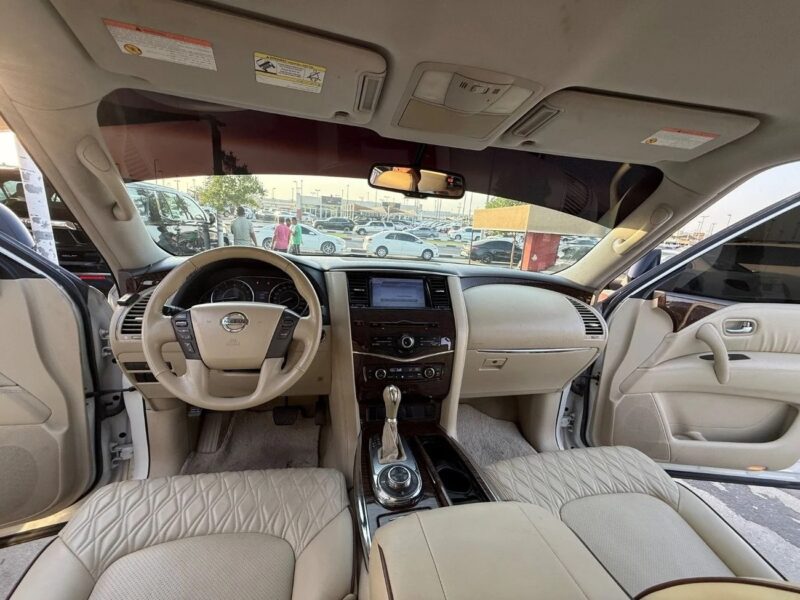 2013 Nissan Patrol SE 4.0 litre 6 Cylinder Engine SUV White Beige