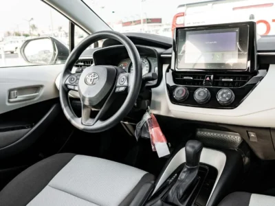 Toyota Corolla 2025 Toyota Corolla XLI 1.6L AT Petrol White Beige